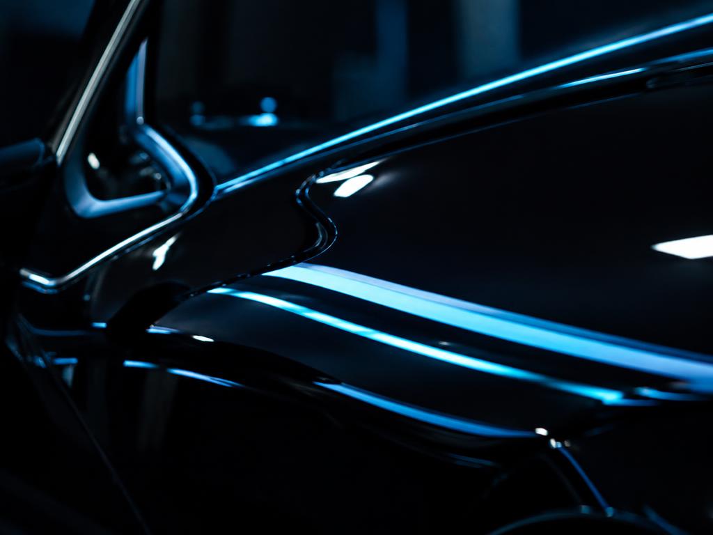 Ceramic gloss